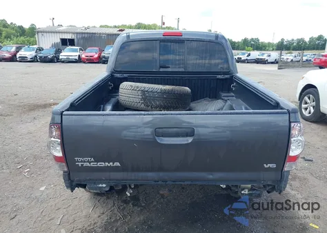 2013 Toyota Tacoma Base V6 z USA, uszkodzony, nr VIN 3TMLU4EN0DM130912